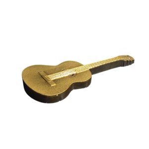 Pronssinen hautakivikoriste kitara